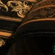 D-1060-9.webp فرش ابریشم ماشینی D1060 ذغالی طلایی