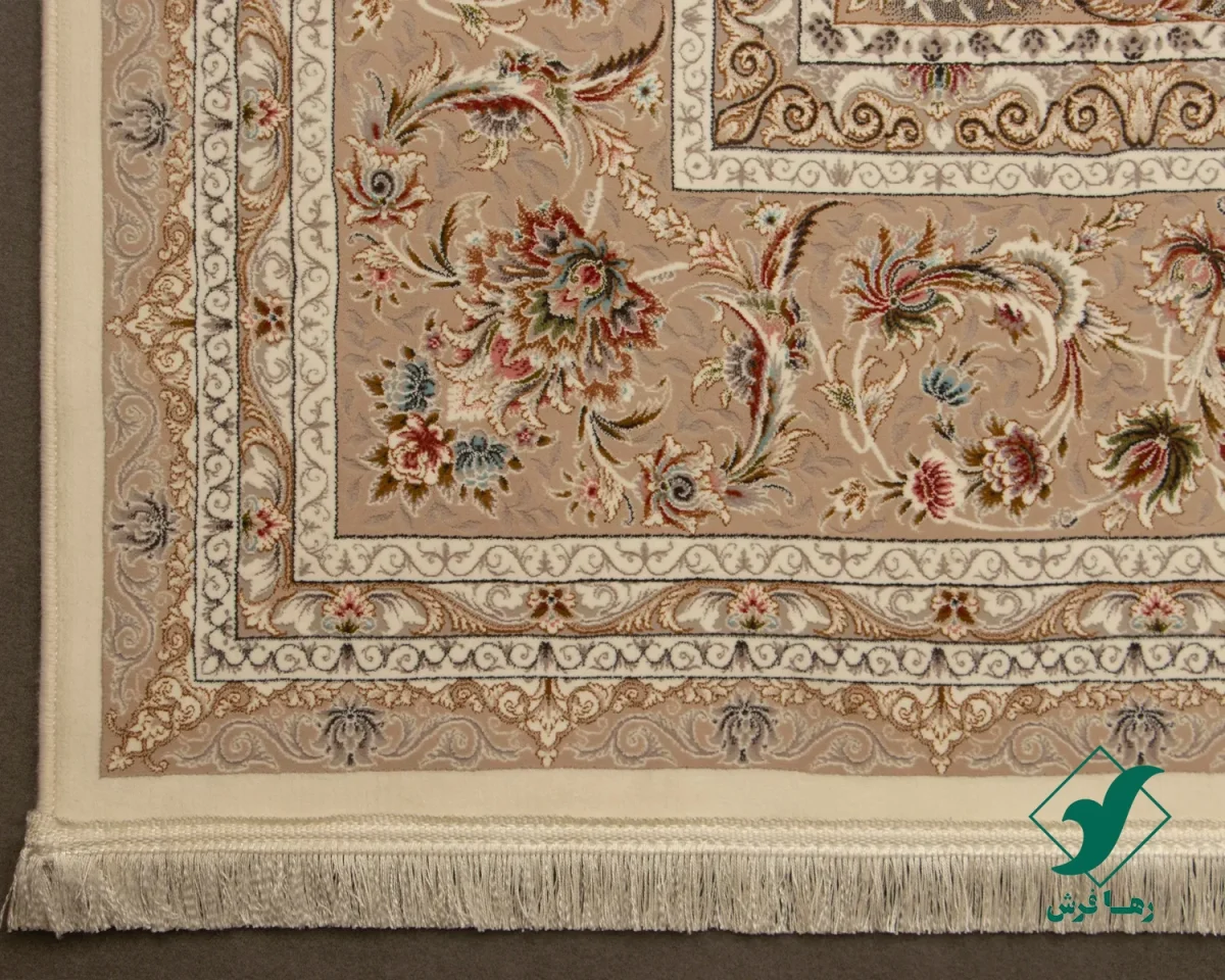 forogh-kerem-h-bezh-3.webp فرش کلاسیک فروغ کرم حاشیه بژ