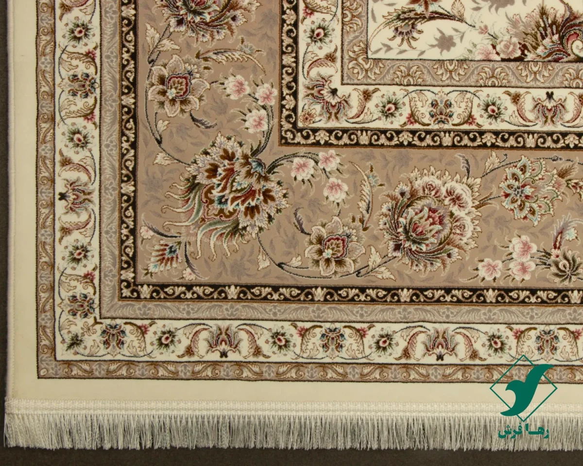 siran-kerem-h-bezh-5.webp فرش کلاسیک سیران کرم حاشیه بژ