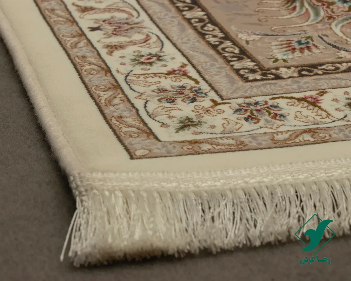 siran-kerem-h-bezh-7.webp فرش کلاسیک سیران کرم حاشیه بژ